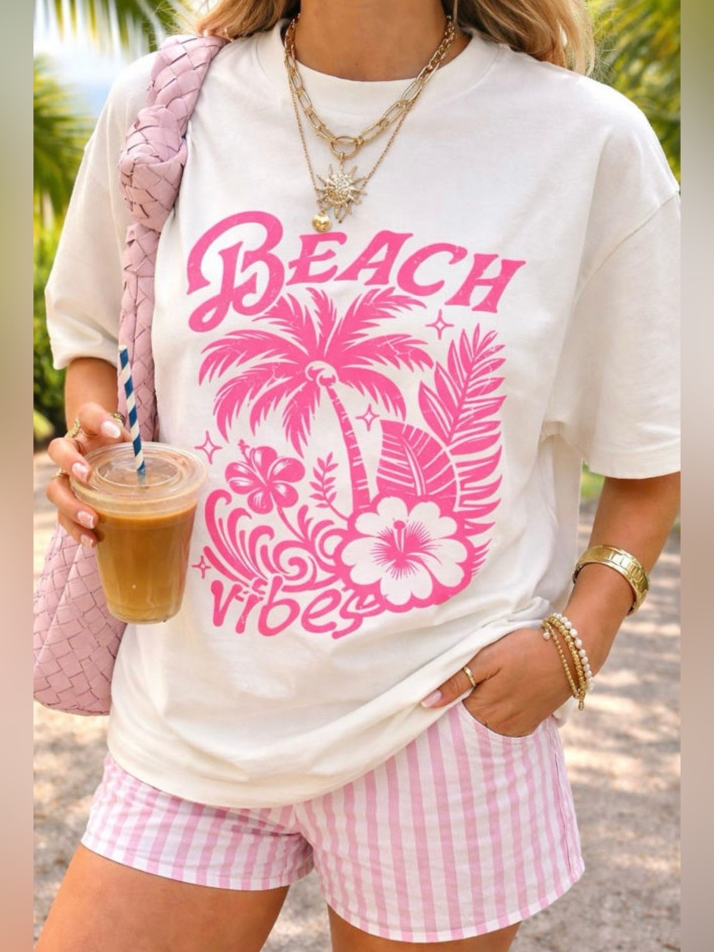 NWT! Fabulous Beach Vibes Graphic Tee - White with Pink Print! 💕🛍️🌸